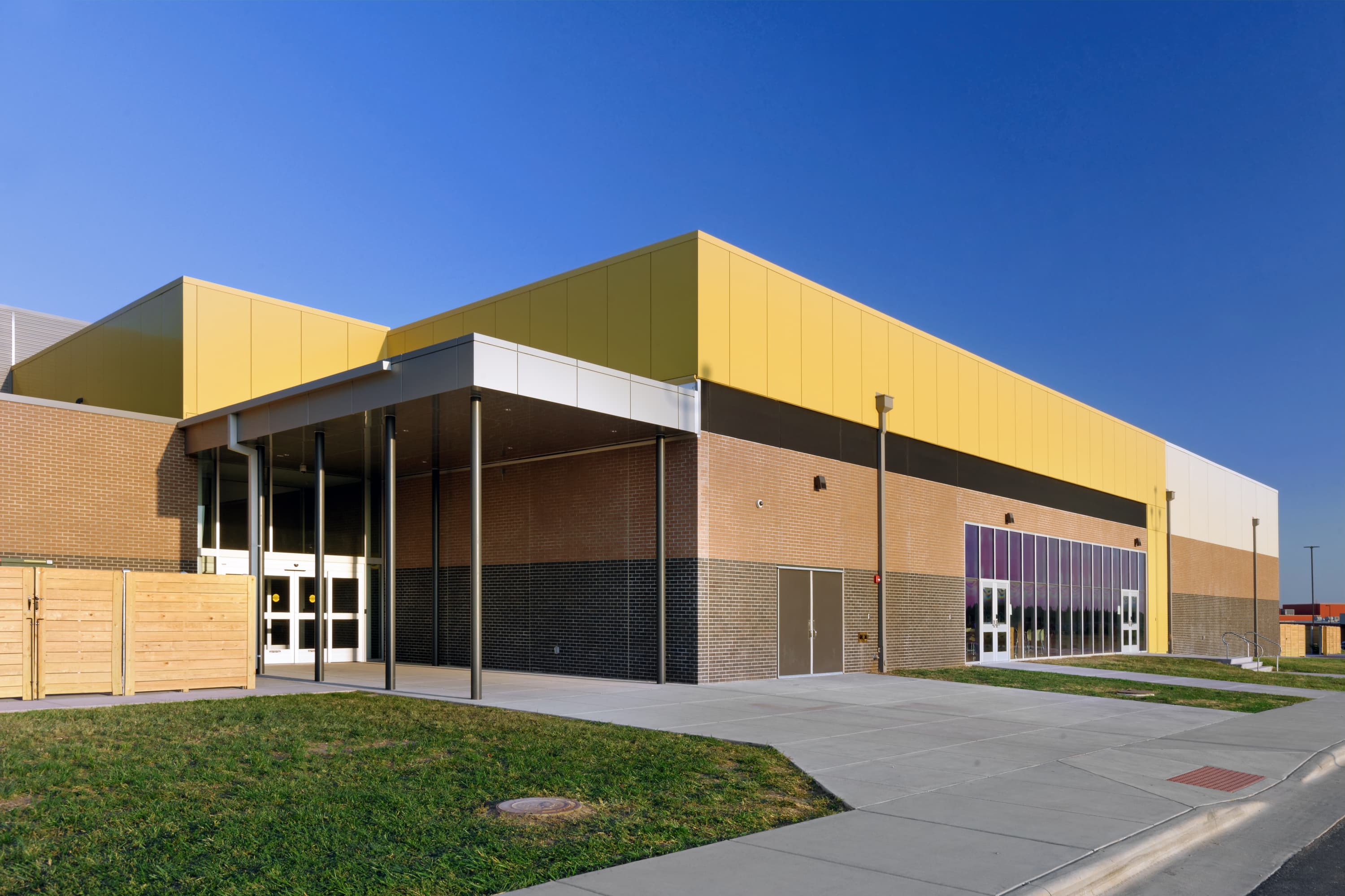 Neosho Junior High - Branco Enterprises Inc.